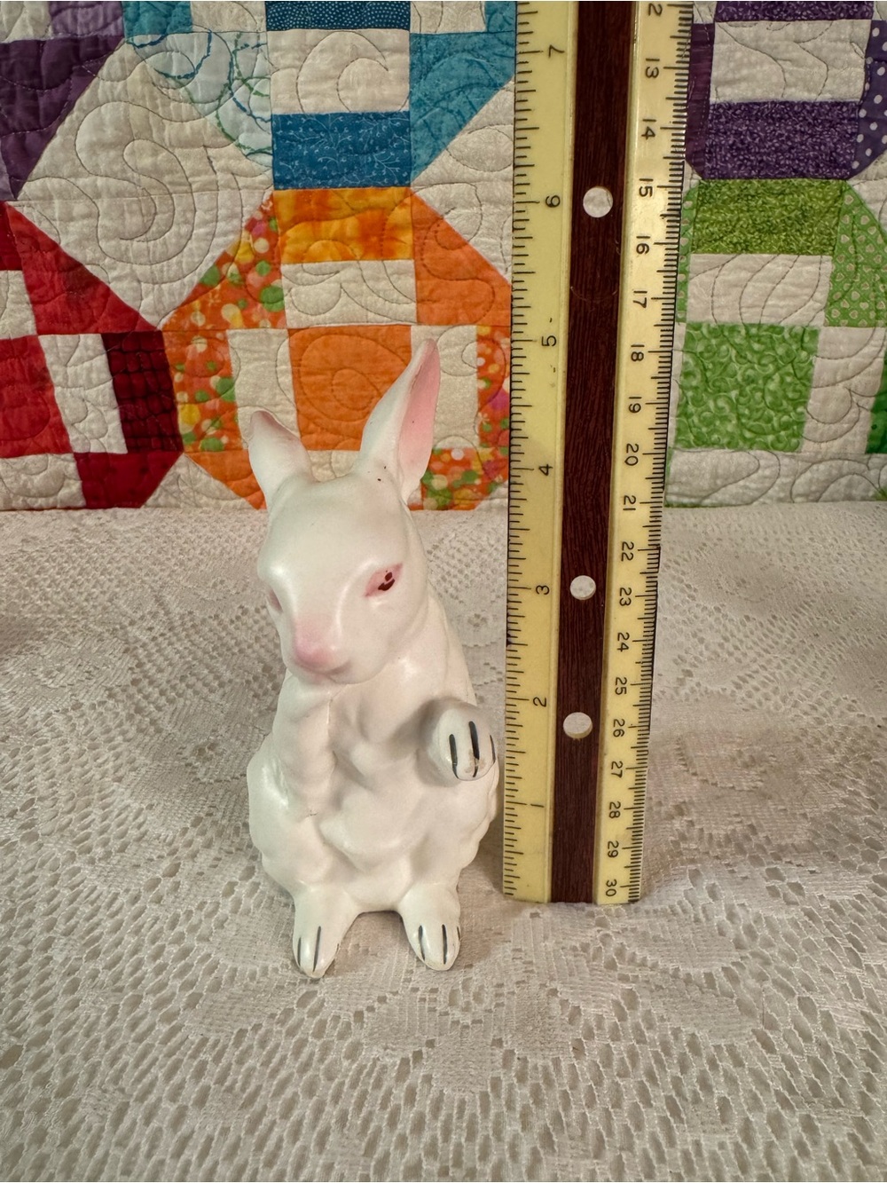 Vintage Norcrest Bunny Rabbit Figurines Mid-century Decor Set of 3 1950-60's - Picture 6 of 14
